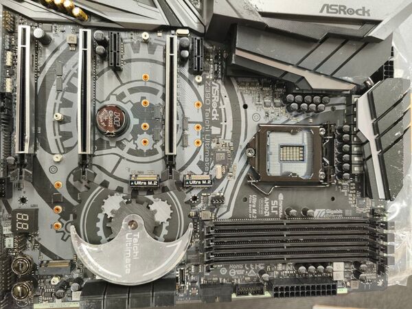 ASRock Z390 Taichi Ultimate Ultra9th マザボ