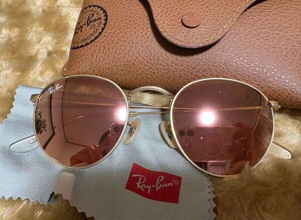 Ray-Ban ピンクミラーレンズ ゴールドフレーム サングラス