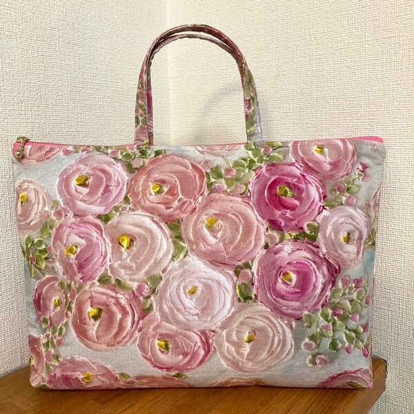 ハンドメイド☆素敵な油絵風薔薇柄ファスナー付きバッグ、バッグインバッグ、トートバッグ、手提げバッグ、ビッグポーチ、化粧ポーチ