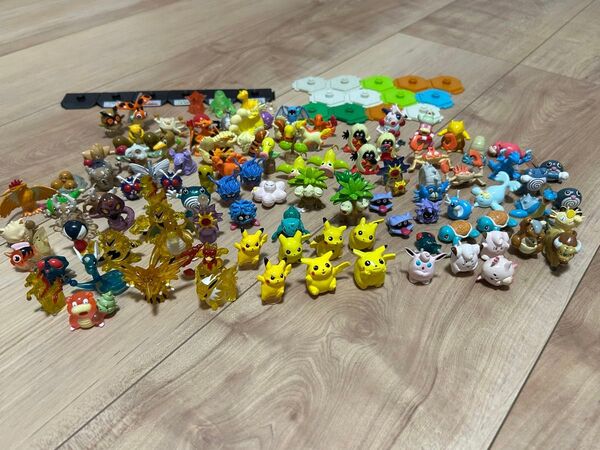 ポケモン 90年代ガチャガチャ フルカラーコレクション、スタジアム 100体