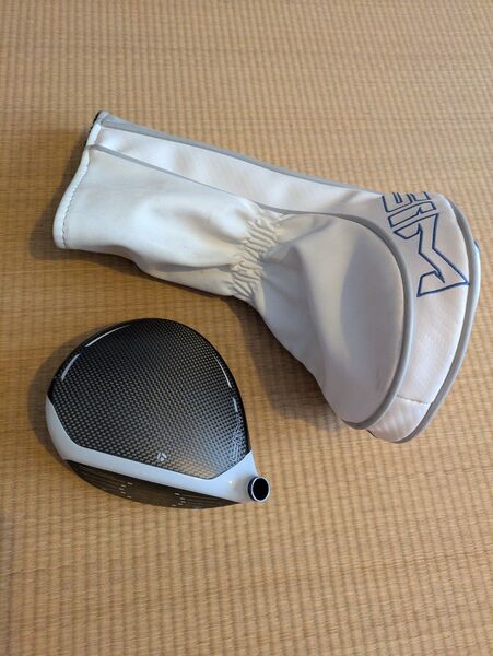 TaylorMade simドライバー 10.5 ヘッドのみとSIM max レディースヘッドカバーセット