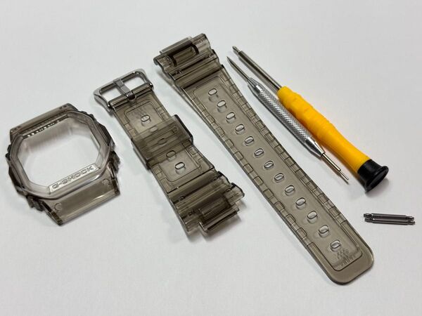 ☆G-SHOCK DW-5600系 ベルト&ベゼルセット クリアスモーク 新品☆DW-5000 DW-5025などに♪