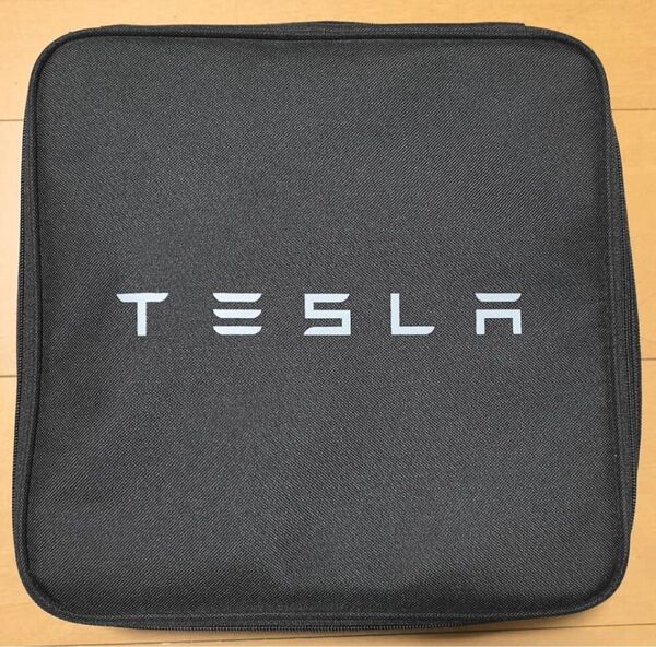 未使用品!テスラ TESLA モバイルコネクター