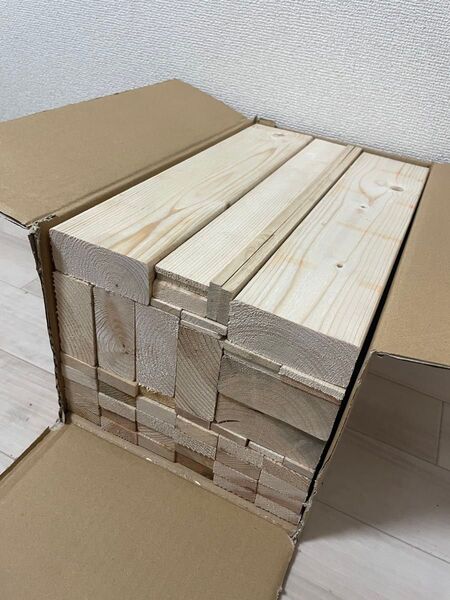 薪 木材詰め合わせ 90サイズ 40センチ 傷や汚れあり ⑧ キャンプ