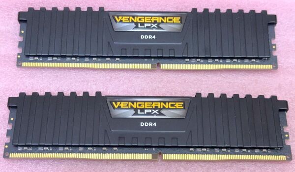 Corsair CMK64GX4M2D3600C18◆PC4-28800/DDR4-3600 UDIMM 64GB@32GB