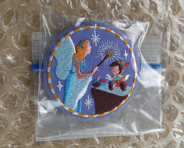 ディズニー 刺繍缶バッジ ピノキオ