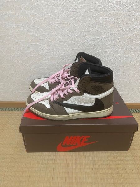 Travis Scott × Nike Air Jordan 1 Retro High OG Sail/Dark Mocha