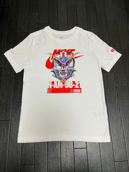 NIKE Tシャツ ガンダム S