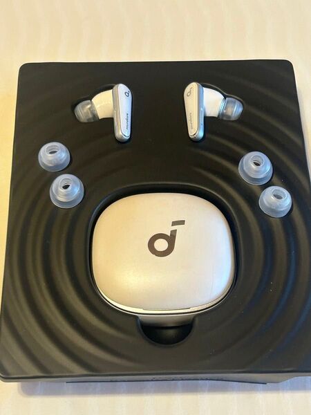 アンカー ワイヤレスイヤホンAnkerSoundcore Liberty 4 クラウドホワイト サウンドコア