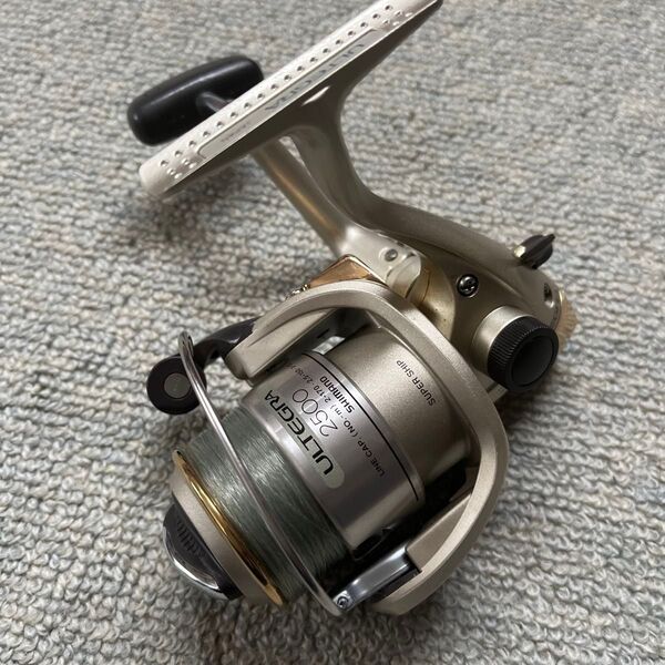 シマノ SHIMANO アルテグラ2500 ULTEGRA2500