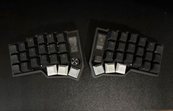 Corne 完成品 無線(Bluetooth) 自作キーボード 左右分割 RGB