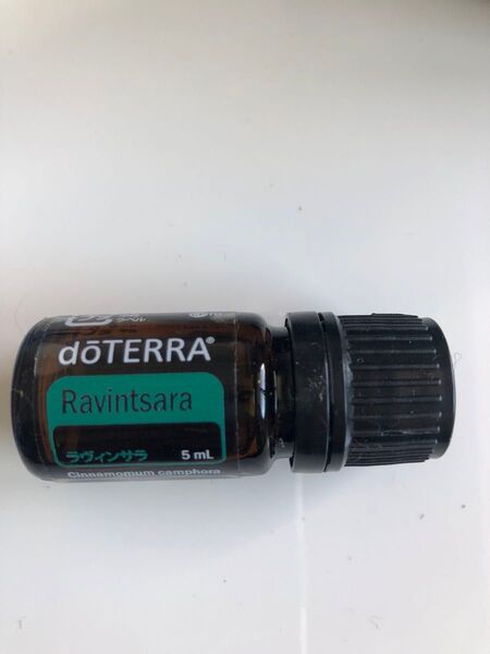 doTERRA ドテラ エッセンシャルオイル ラヴィンサラ アロマオイル