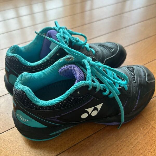 YONEX バドミントンシューズ 23.0㎝ パワークッション66Z