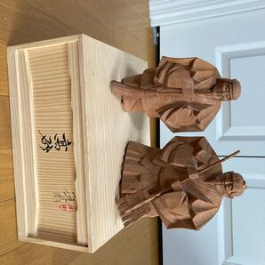木彫りの置物 2個セット