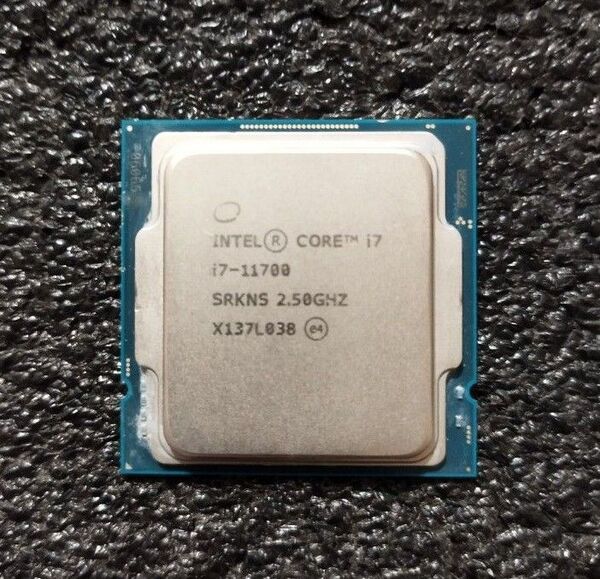 Intel Core i7 11700 映像出力付き