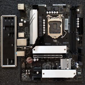 ASRock B560M マザーボード