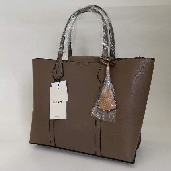 【新品】ミアン MIAN CALLA 横型A4トートバッグ2211-108-1 モカ