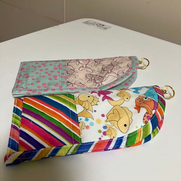 最終SALE/ロラライハリスお魚さん/メガネケースDカン付き/ハンドメイド