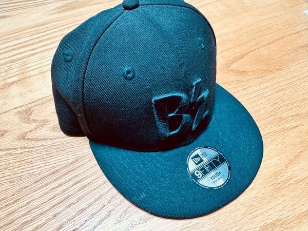 B’z 30周年 Exhibition 子供用 NEW ERA ニューエラ キャップ