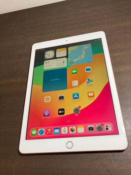 06315 iPad6 世代 32GB GOLD SIMフリー 中古品
