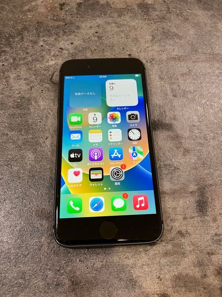 16079 iPhone8 64GB グレー SIMフリー 中古品