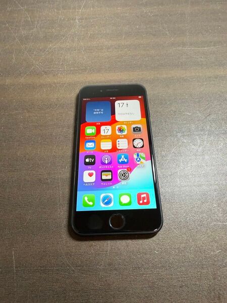 35345 iPhone SE2 64GB ブラック SIMフリー 中古品