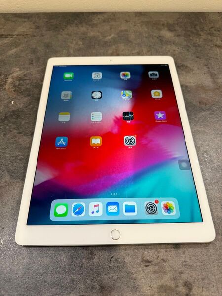 23042 iPad pro初代12.9inch 128G シルバー Wi-Fiモデル ジャンク
