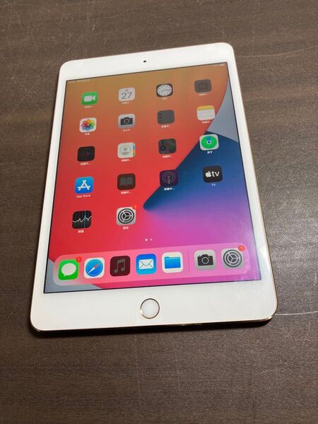 72076 iPad mini4 128GB GOLD Wi-Fiモデル 中古品