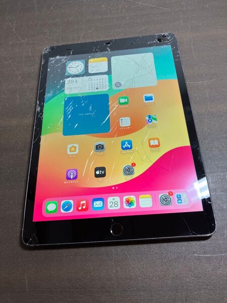 92078 iPad7世代 32G グレー SIMフリー ジャンク品