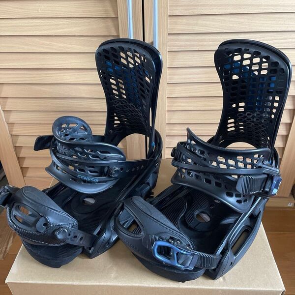Burton genesis est ジェネシス Mサイズ 25-27.5cm