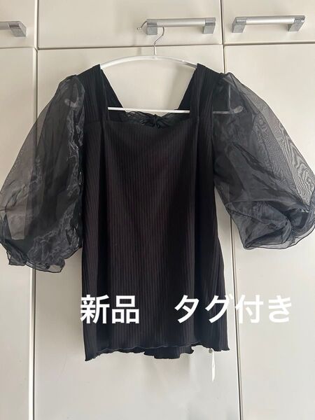 新品 イング INGNI トップス ニット レディース 黒 ブラック シースルー パフスリーブ