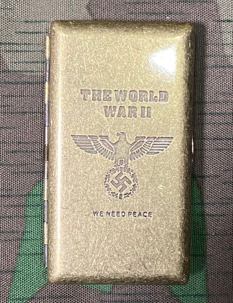 ★第二次世界大戦 ドイツ軍記念?小型シガレットケース★名刺入れに?★ハーケンクロイツ SS 武装親衛隊 降下猟兵 国防軍 サバゲ