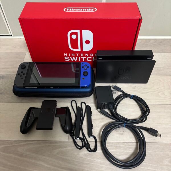 Nintendo Switch 本体