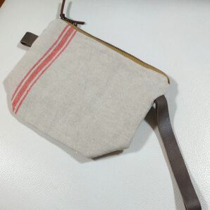 ハンドメイド リネンポーチ 赤ライン マチ付きポーチ 持ち手付きポーチ