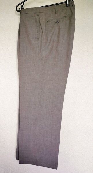 美品 大丸 スラックス ウール パンツ グレー