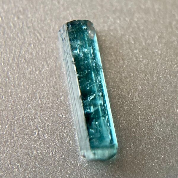 インディゴライト トルマリン 原石 0.35ct 天然石 アフガニスタン産 鉱石