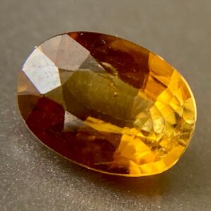 イエロートルマリン ルース VS 0.90ct モザンビーク産 天然石 トルマリン 裸石