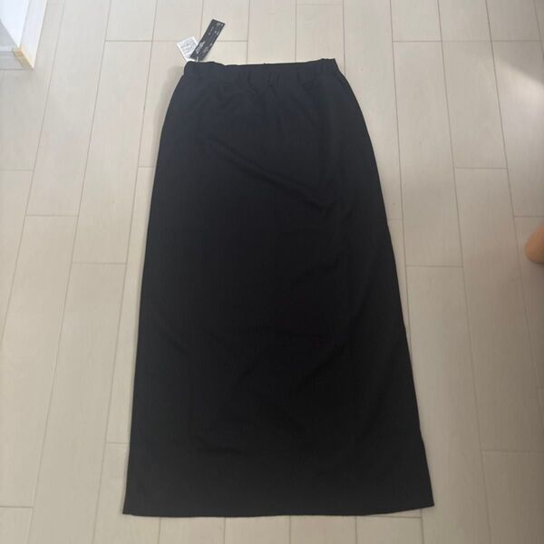 ロングスカート 黒 Mサイズ 新品未使用