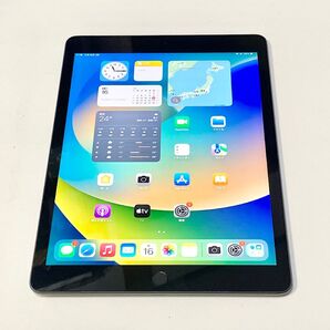 充電65回 ★ iPad 第9世代 10.2インチ 64GB グレイ SIMフリー ★ 新品同様の超美品 ★