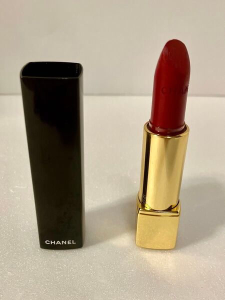 シャネル リップ CHANEL ルージュ アリュール 99 ピラート