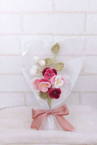 ビオラの花束 あみぐるみ 枯れないお花