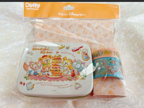 未使用 ディズニーシー ダッフィー ワンダフルキッチン マスキングテープ2本と缶のセット