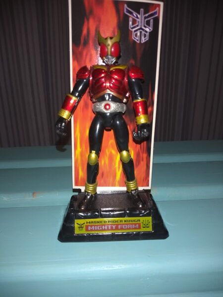 超合金 装着変身 仮面ライダークウガ マイティーフォーム