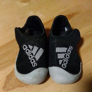 adidas アディダス サンダル ブラック 14cm
