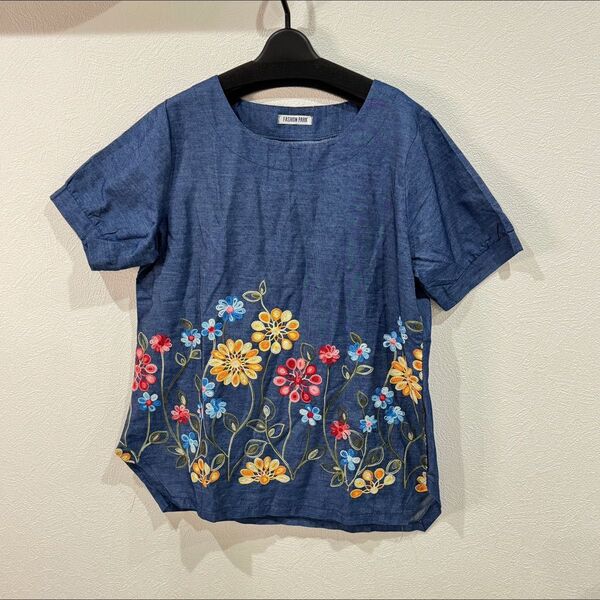 FASHION PARK 刺繍ブラウス デニム 花柄 カットソー トップス