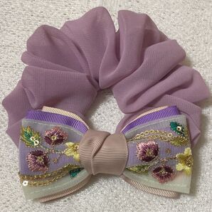 ハンドメイド インド刺繍リボン シュシュ