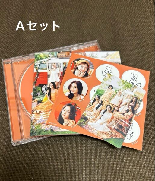 #TWICE5 通常盤 シリアル以外特典付き ネオウィング特典なども A.B.C.E.F セットまでございます。コメント必須