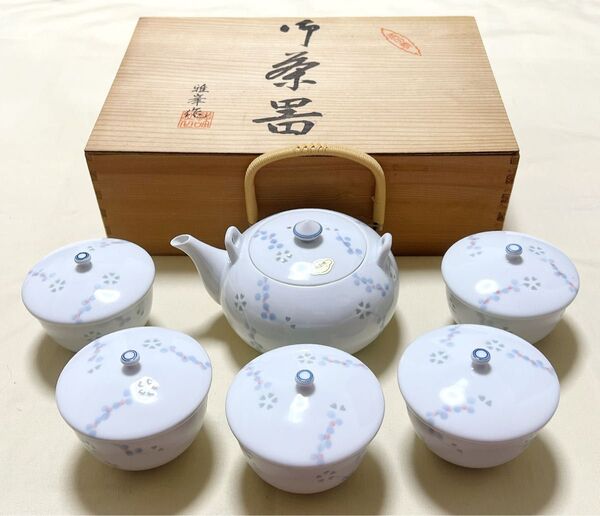 新品 特選有田焼 雅峯作 ホタル焼 ナズナ 急須&蓋付湯呑5客 汲出茶器セット