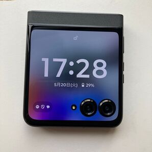 Motorola razr 50 SIMフリー