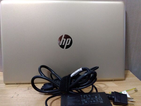 hp Pavilion 15 おしゃれなノートPC